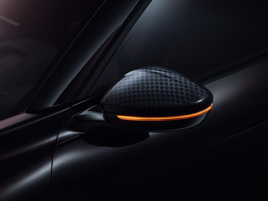 Детали экстерьера DS 3 Crossback La Premiere 2019 года  (WW) (фото 12 из 31)
